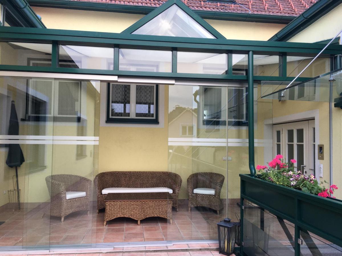 Ferienappartement Regina Schrems  Buitenkant foto